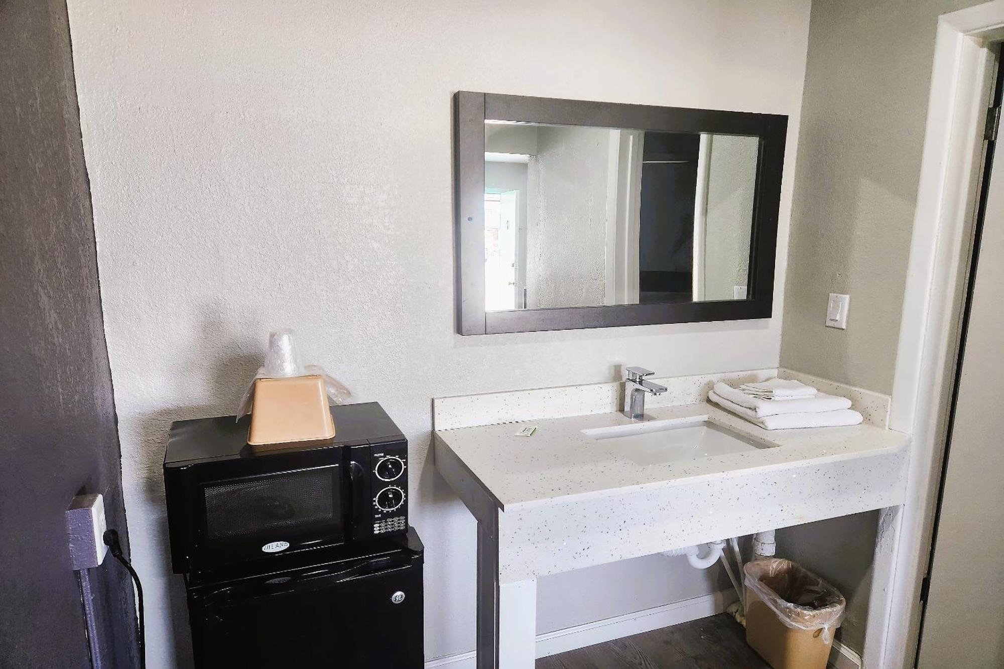 Travel Inn By Oyo, Hwy 80 - Jackson Esterno foto